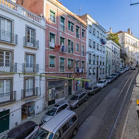 Mouraria Doll's House Apartamento