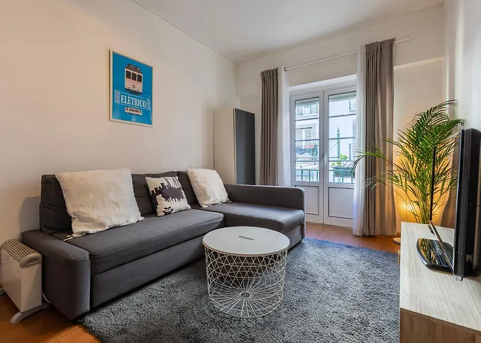 Mouraria Doll's House *