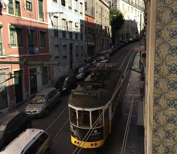 Mouraria Doll's House דירה ליסבון