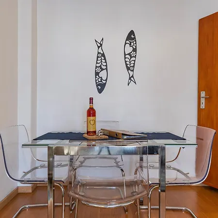 Mouraria Doll's House *